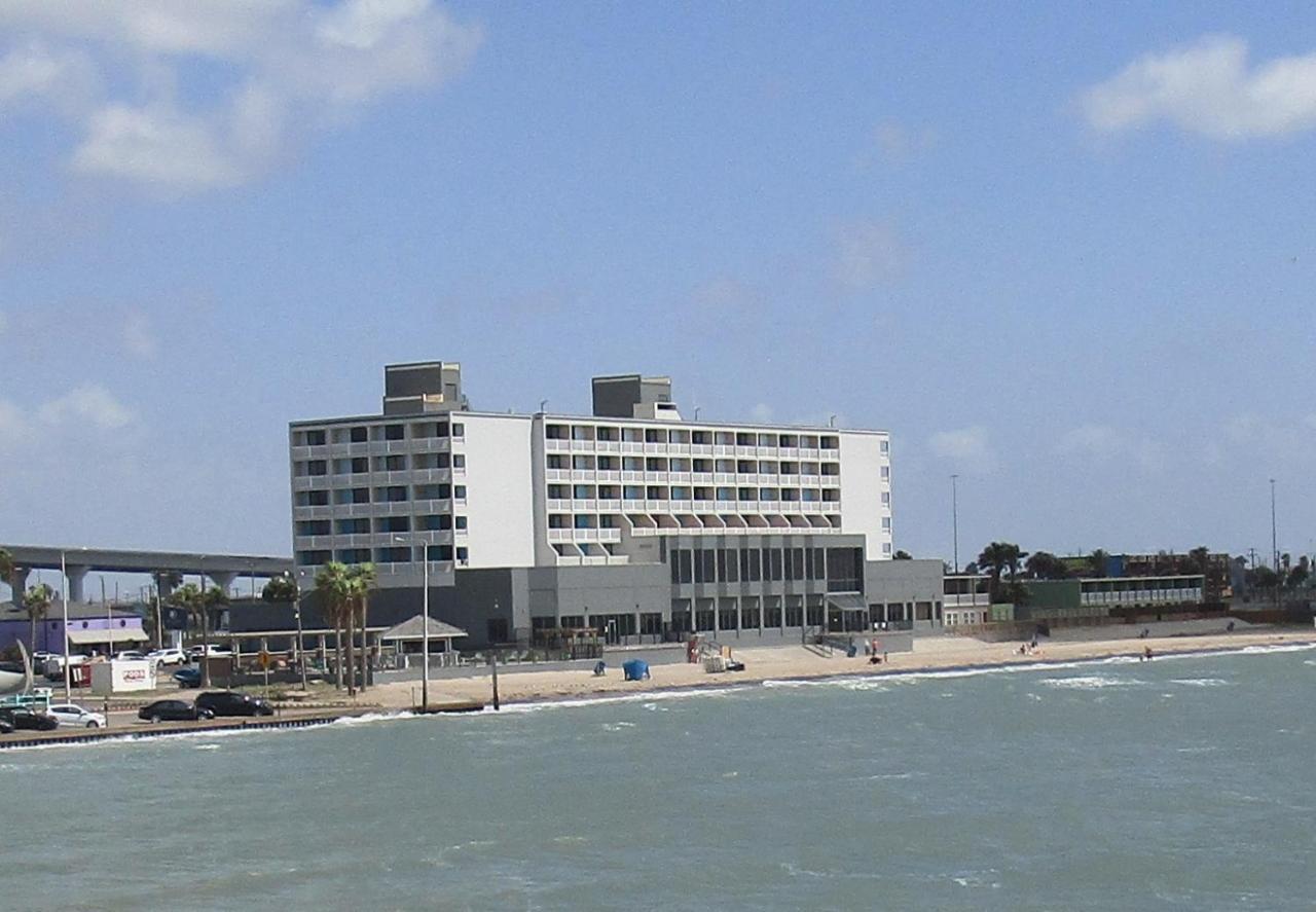 Doubletree By Hilton Corpus Christi Beachfront Bagian luar foto